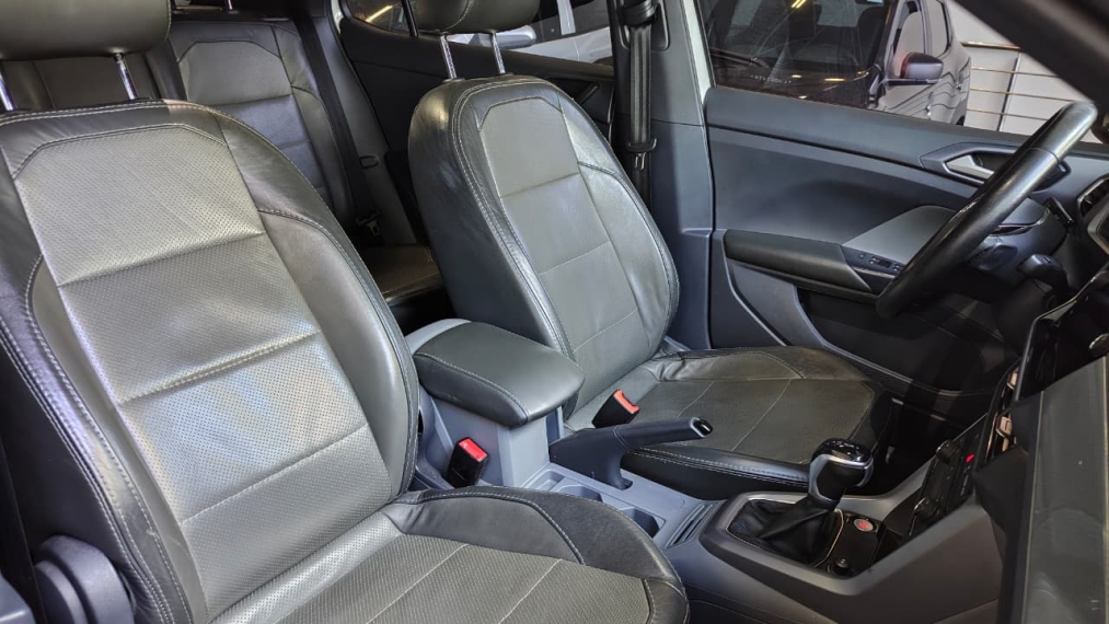 volkswagen t-cross 1.0 200 tsi total flex comfortline automatico 4p 20209