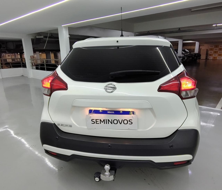 nissan kicks 1.6 16v flexstart sv 4p xtronic flex 5p automatico 20174