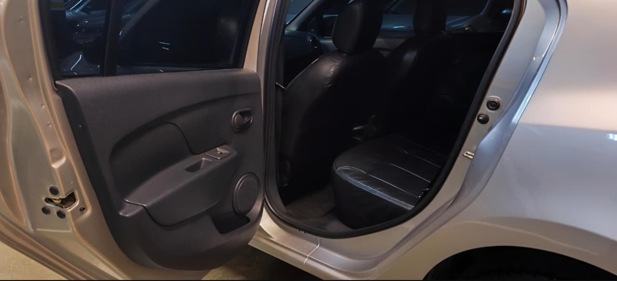 renault logan 1.0 12v sce flex life manual 4p 202312