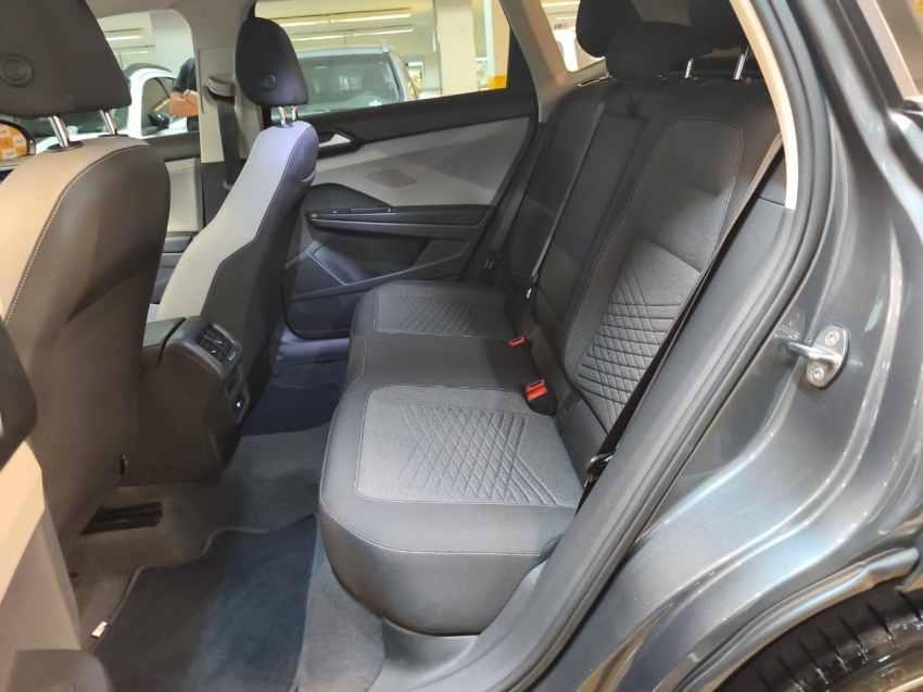 volkswagen taos 1.4 250 tsi total flex comfortline automatico 1.0 4p 202212