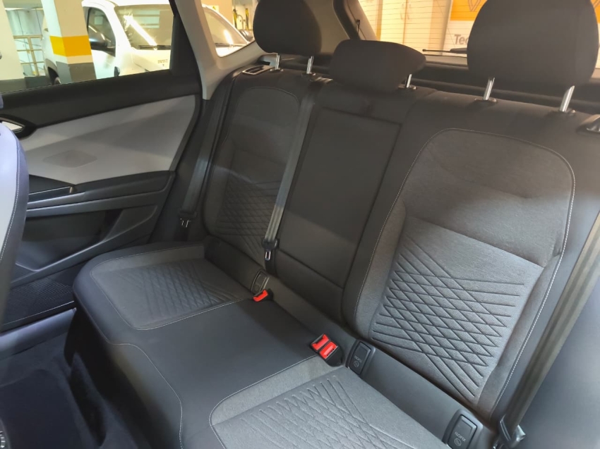 volkswagen taos 1.4 250 tsi total flex comfortline automatico 1.0 4p 202211