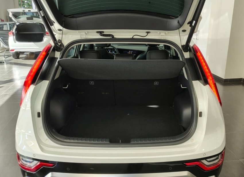 kia niro 1.6 gdi hev sx prestige dct hibrido 5p automatico 20237
