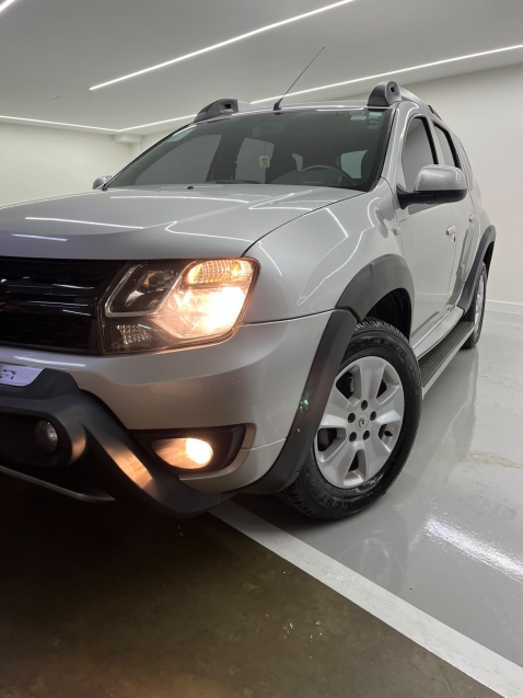 renault duster 2.0 dynamique 4x2 16v flex 4p automatico 1.9 20171