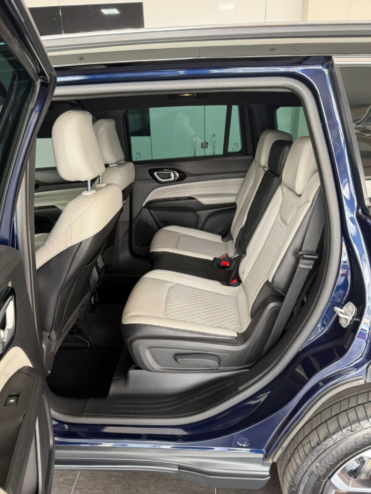 jeep commander 2.0 td380 turbo diesel limited at9 5p automatico 20228