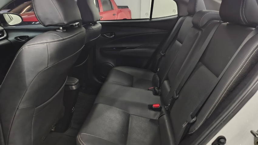 toyota yaris 1.5 16v flex sedan xls multidrive 5p automatico 202411
