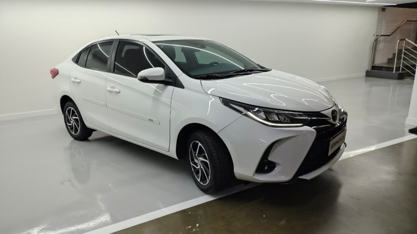 toyota yaris 1.5 16v flex sedan xls multidrive 5p automatico 20247