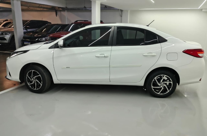 toyota yaris 1.5 16v flex sedan xls multidrive 5p automatico 20242