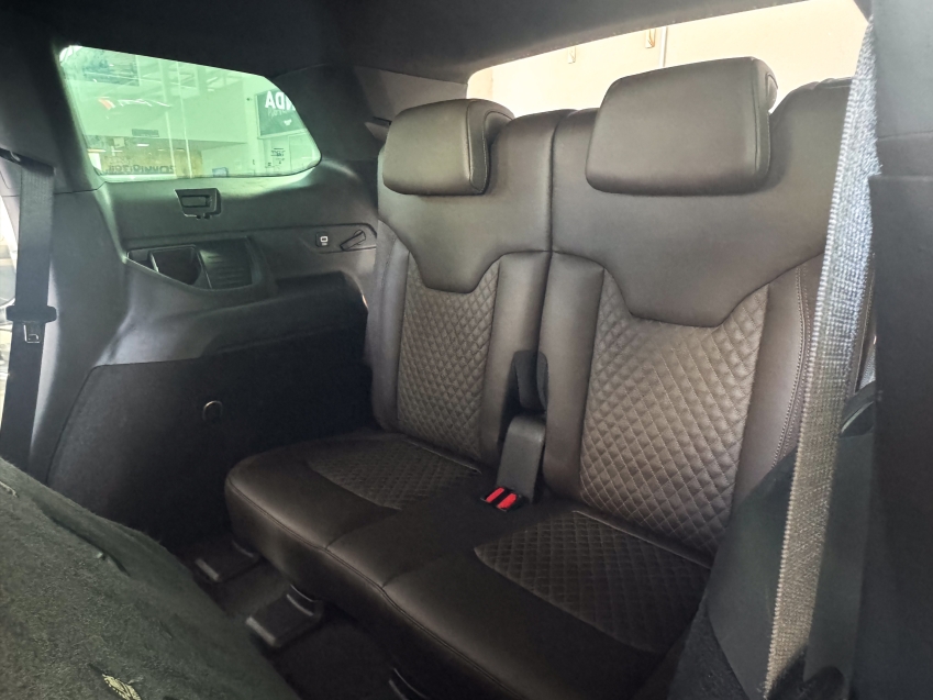 Carro JEEP COMMANDER