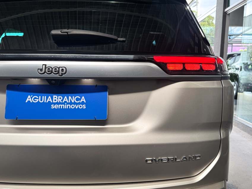 Carro JEEP COMMANDER