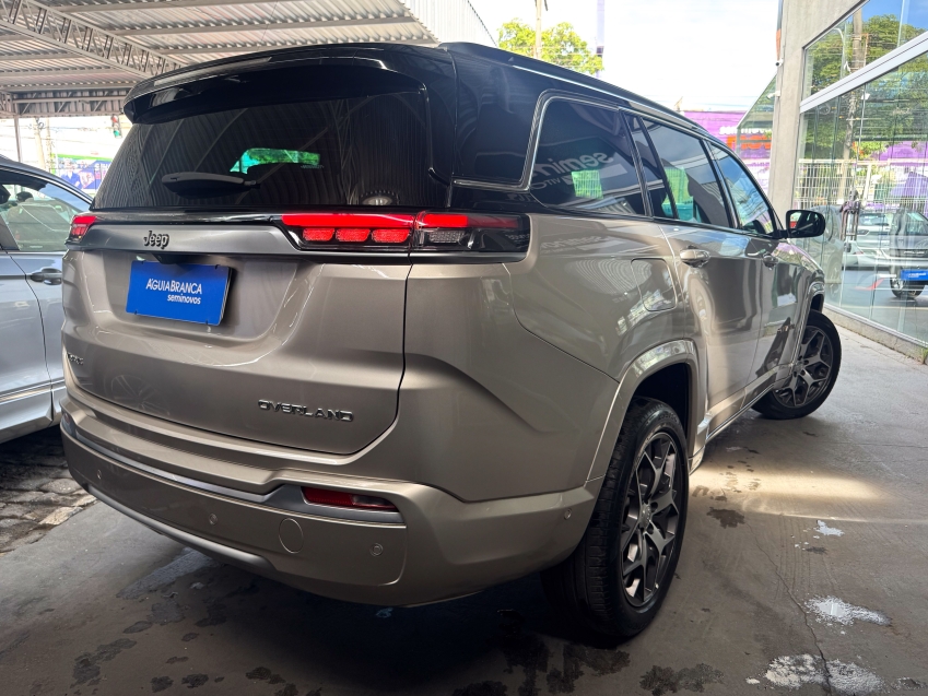 Carro JEEP COMMANDER