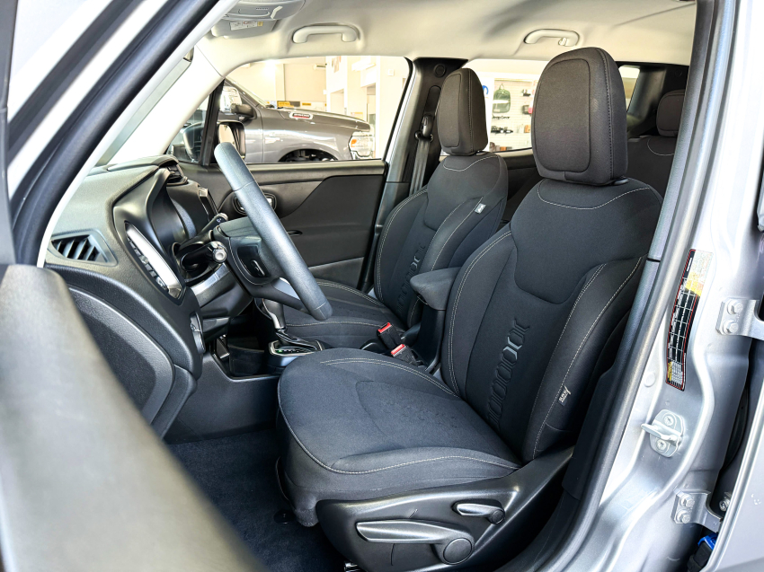 jeep renegade 1.3 t270 turbo flex sport at6.