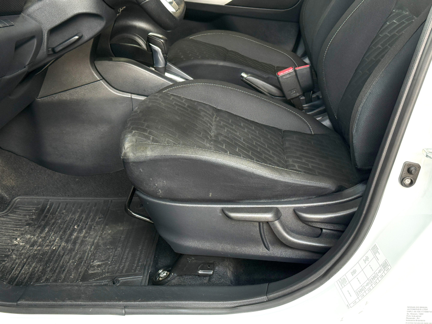 nissan kicks 1.6 16v flexstart advance xtronic.