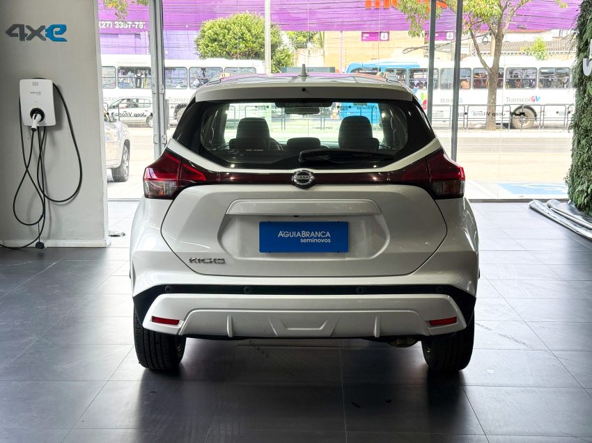 nissan kicks 1.6 16v flexstart advance xtronic.