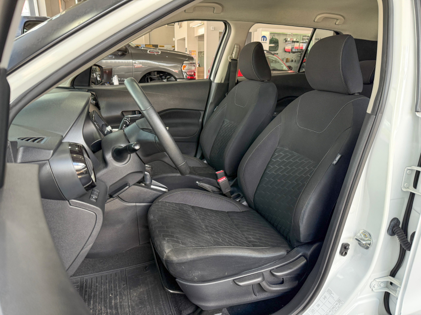 nissan kicks 1.6 16v flexstart advance xtronic.