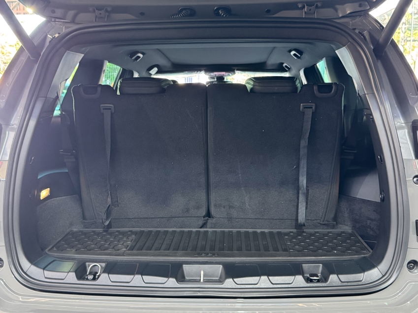 Carro JEEP COMMANDER