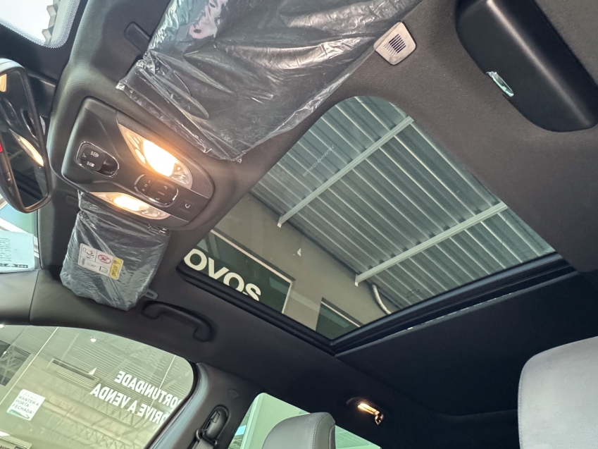 Carro JEEP COMMANDER