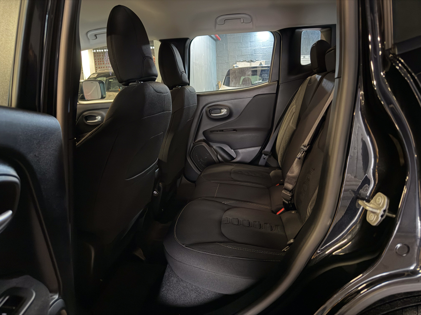 JEEP RENEGADE 1.3 T270 TURBO FLEX AT6 24