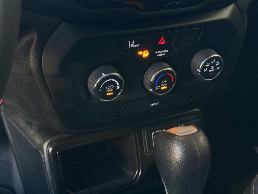 JEEP RENEGADE 1.3 T270 TURBO FLEX AT6 18