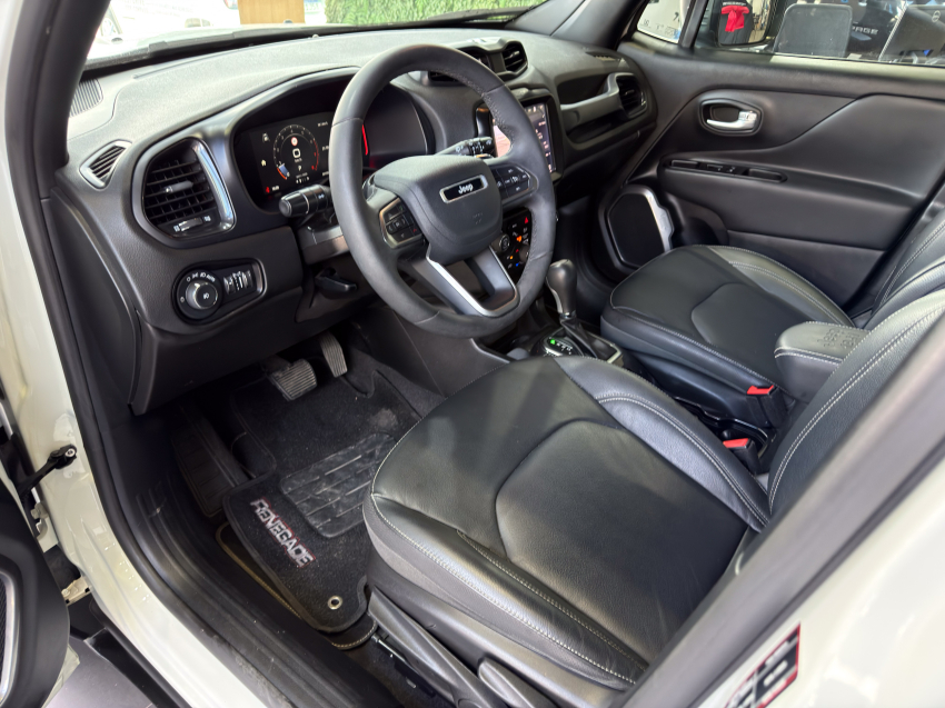 JEEP RENEGADE 1.3 T270 TURBO FLEX S 4X4 AT9 15