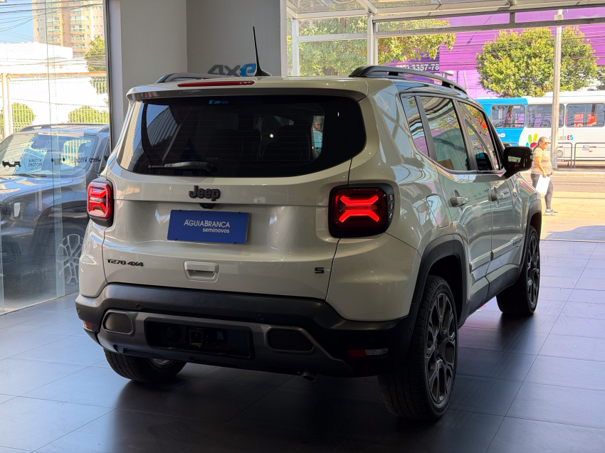 JEEP RENEGADE 1.3 T270 TURBO FLEX S 4X4 AT9 10