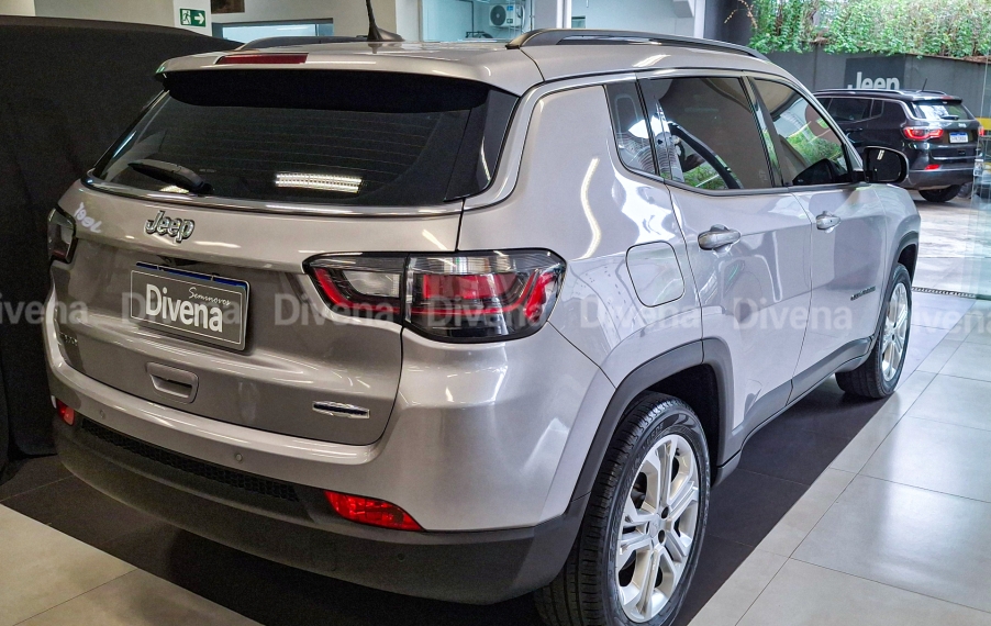 jeep compass 1.3 t270 turbo flex longitude at6 4p automatico 2022 jeep compass 1.3 t270 turbo flex longitude at6 4p automatico 2022