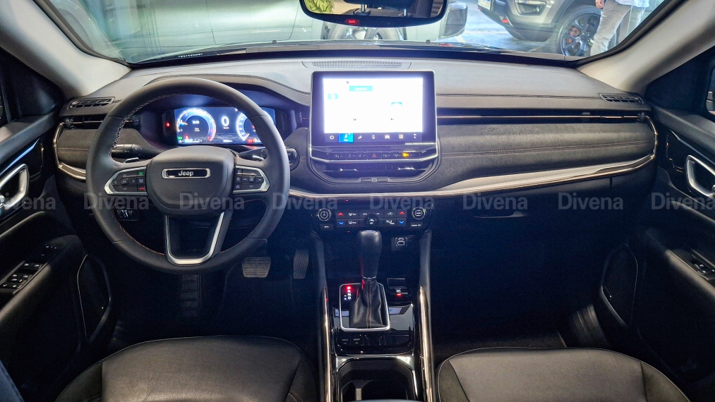 jeep commander 1.3 t270 turbo flex limited at6 4p automatico 2025 jeep commander 1.3 t270 turbo flex limited at6 4p automatico 2025