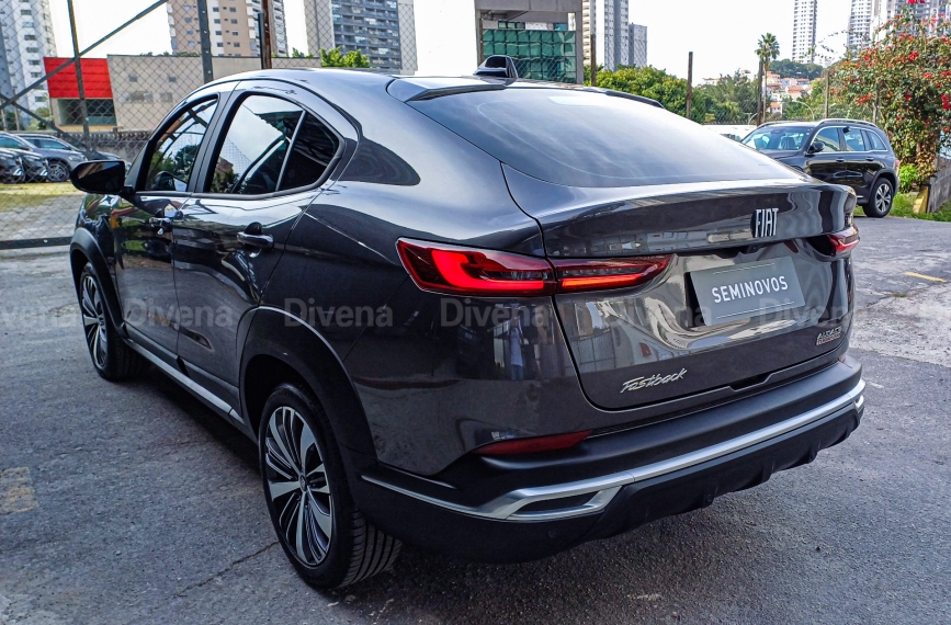 fiat fastback 1.0 turbo 200 flex audace cvt 4p automatico 2024 fiat fastback 1.0 turbo 200 flex audace cvt 4p automatico 2024