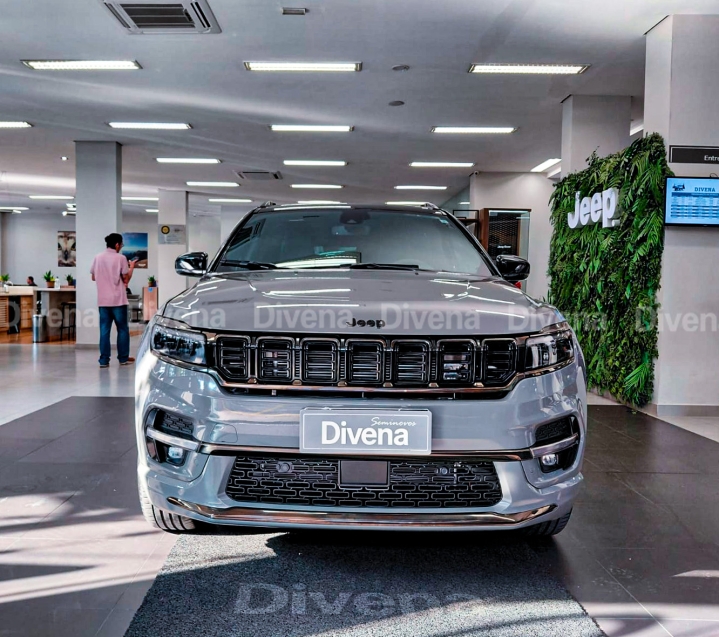 jeep commander 2.0 hurricane 4 turbo gasolina blackhawk at9 4p automatico 20251