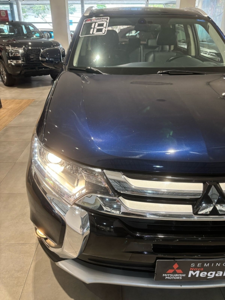 mitsubishi outlander 2.0 comfort 16v gasolina 4p automatico 2018