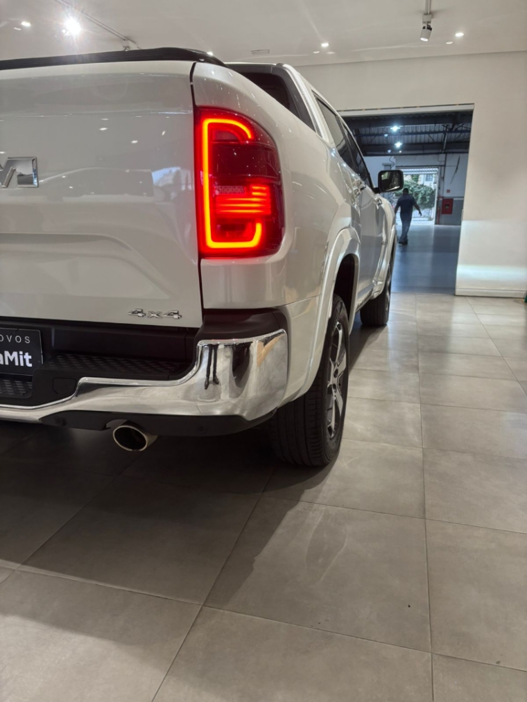 ram rampage 2.0 hurricane 4 turbo gasolina laramie 4x4 automatico 4p 2024