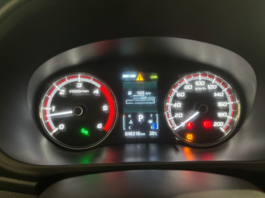 mitsubishi l200 triton 2.4 16v turbo diesel sport hpe-s cd 4p 4x4 automatico 2024