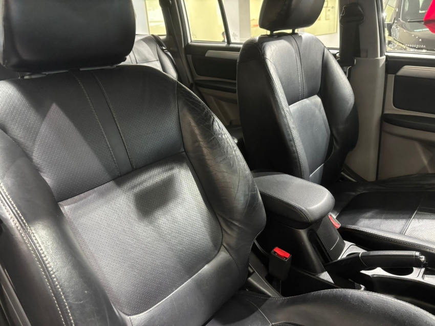 mitsubishi pajero 3.5 hpe 4x4 7 lugares v6 24v flex 4p automatico 2016