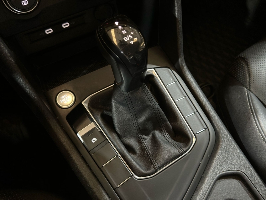 taos comfortline 1.4 turbo flex at
