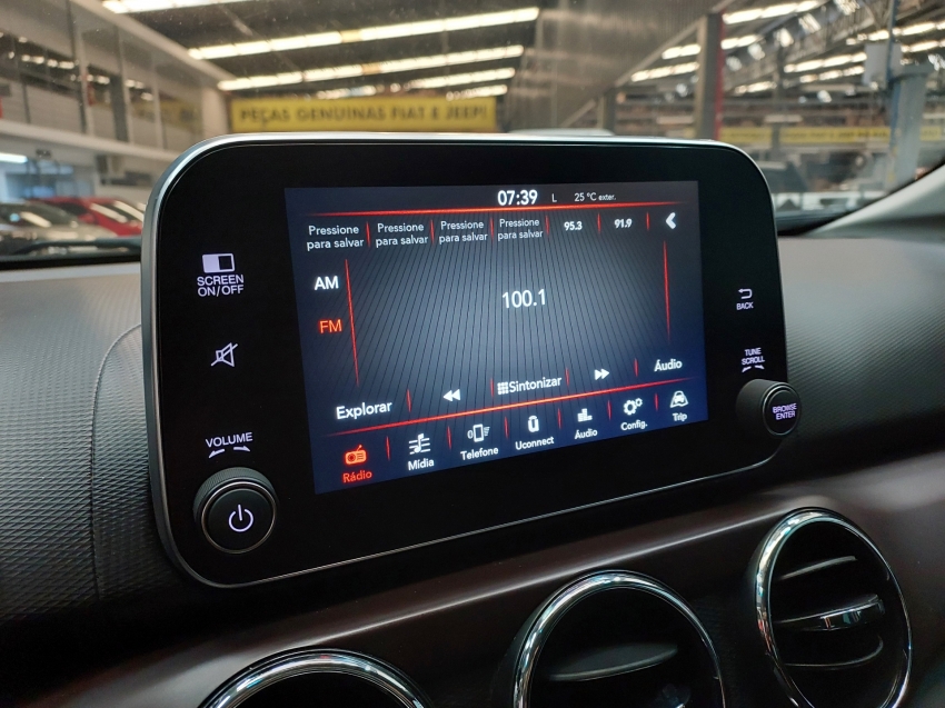 fiat cronos precision 1.8 at6 flex 4p automatico 2020 fiat cronos precision 1.8 at6 flex 4p automatico 2020