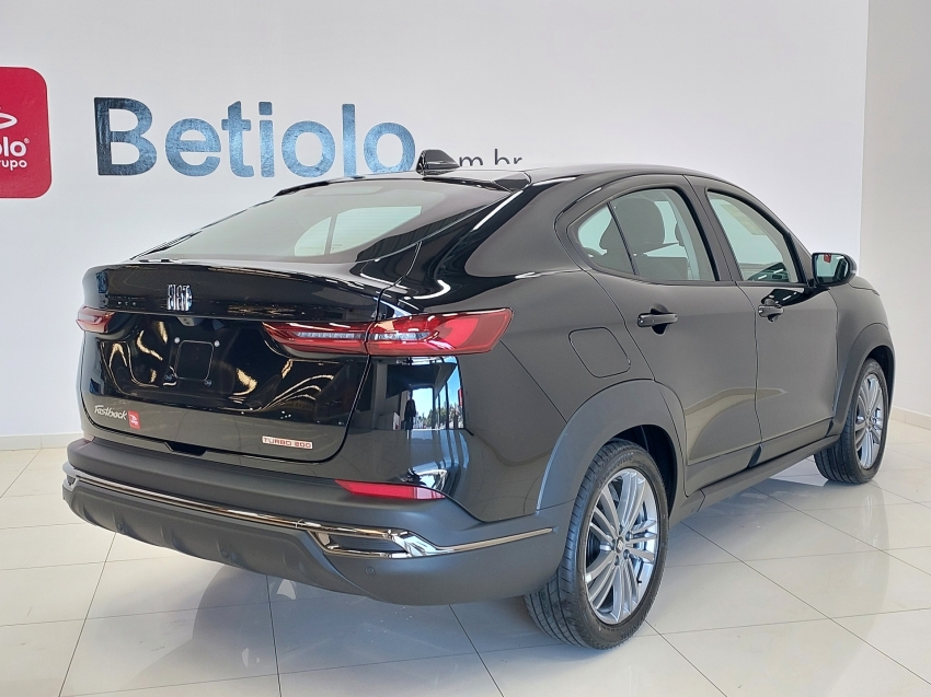 fiat fastback 1.0 turbo 200 flex cvt 4p automatico 2025 fiat fastback 1.0 turbo 200 flex cvt 4p automatico 2025