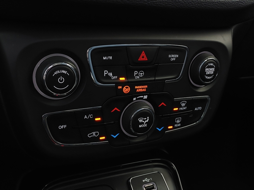 jeep compass 2.0 limited 4x4 at9 16v 2020 diesel 4p automatico jeep compass 2.0 limited 4x4 at9 16v 2020 diesel 4p automatico