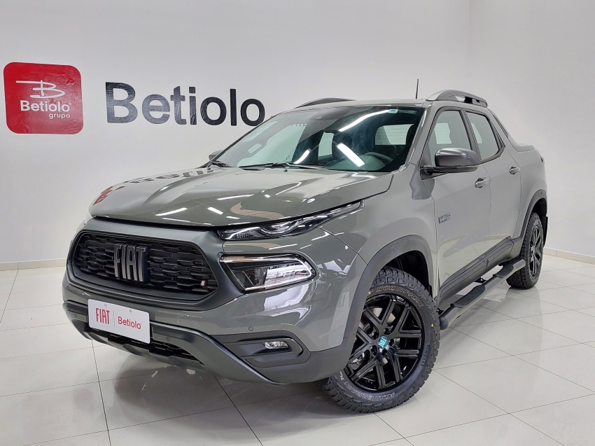 fiat toro ultra 2.0 at9 turbodiesel 4x4 diesel 4p automatico 2024