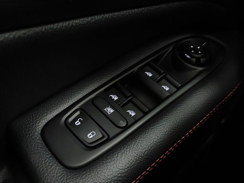 fiat toro ultra 2.0 at9 turbodiesel 4x4 2023 diesel 4p automatico fiat toro ultra 2.0 at9 turbodiesel 4x4 2023 diesel 4p automatico