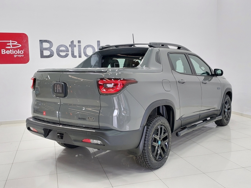fiat toro ultra 2.0 at9 turbodiesel 4x4 2023 diesel 4p automatico fiat toro ultra 2.0 at9 turbodiesel 4x4 2023 diesel 4p automatico