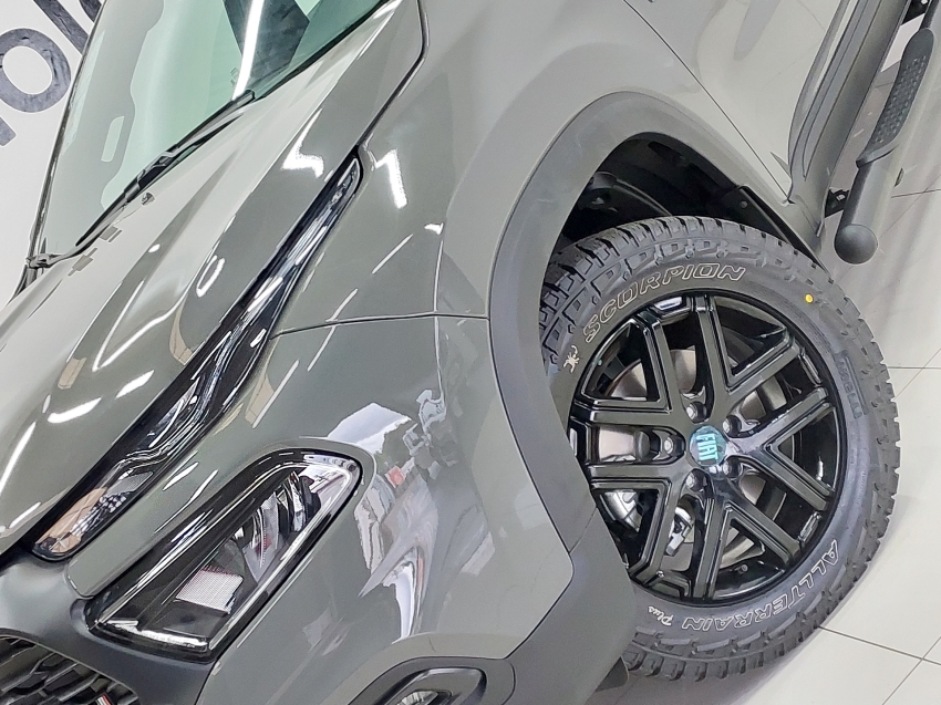 fiat toro ultra 2.0 at9 turbodiesel 4x4 2023 diesel 4p automatico fiat toro ultra 2.0 at9 turbodiesel 4x4 2023 diesel 4p automatico