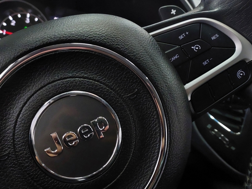 jeep compass longitude at9 2.0 4x4 2021 diesel 4p automatico jeep compass longitude at9 2.0 4x4 2021 diesel 4p automatico