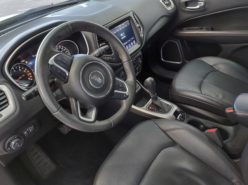 jeep compass 2.0 longitude at6 4x2 2019 flex 4p automatico jeep compass 2.0 longitude at6 4x2 2019 flex 4p automatico