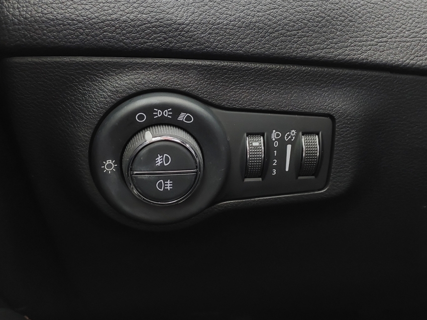jeep compass 2.0 longitude at6 4x2 2019 flex 4p automatico jeep compass 2.0 longitude at6 4x2 2019 flex 4p automatico