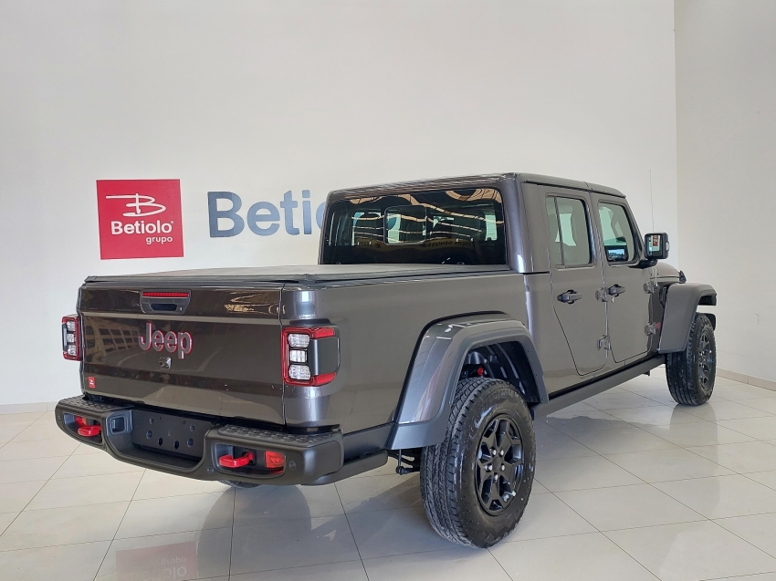 jeep gladiator rubicon 3.6 v6 4x4 2023 2.0 gasolina 4p automatico jeep gladiator rubicon 3.6 v6 4x4 2023 2.0 gasolina 4p automatico