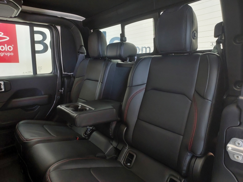 jeep gladiator rubicon 3.6 v6 4x4 2023 2.0 gasolina 4p automatico jeep gladiator rubicon 3.6 v6 4x4 2023 2.0 gasolina 4p automatico