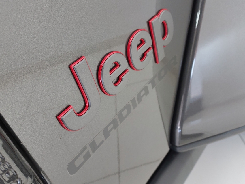 jeep gladiator rubicon 3.6 v6 4x4 2023 2.0 gasolina 4p automatico jeep gladiator rubicon 3.6 v6 4x4 2023 2.0 gasolina 4p automatico