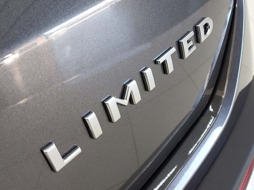 jeep commander limited 1.3 t270 2023 flex 4p automatico jeep commander limited 1.3 t270 2023 flex 4p automatico