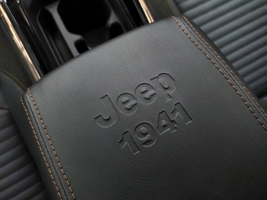 jeep commander limited 1.3 t270 2023 flex 4p automatico jeep commander limited 1.3 t270 2023 flex 4p automatico