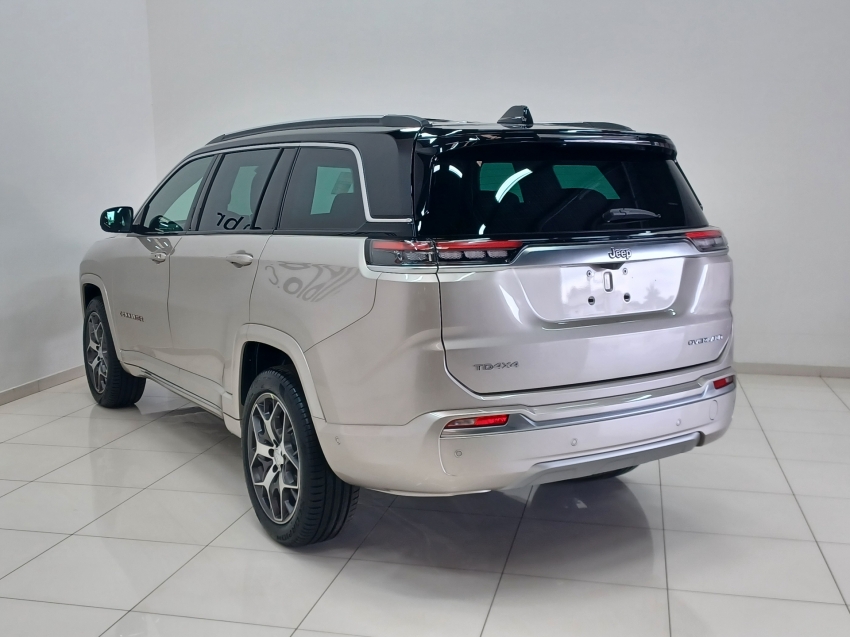 jeep commander overland td380 4x4 2023 2.0 diesel 4p automatico jeep commander overland td380 4x4 2023 2.0 diesel 4p automatico