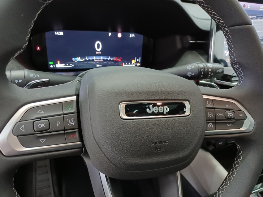 jeep commander overland t270 turbo flex 2023 1.3 4p automatico jeep commander overland t270 turbo flex 2023 1.3 4p automatico